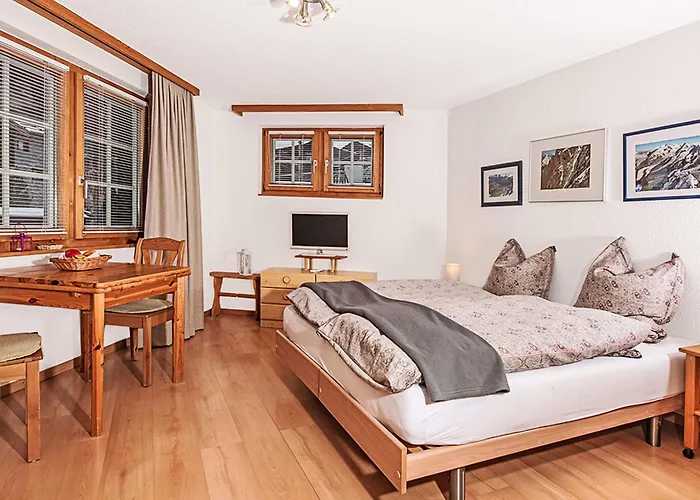 Laurin-1 By Interhome Lägenhet *